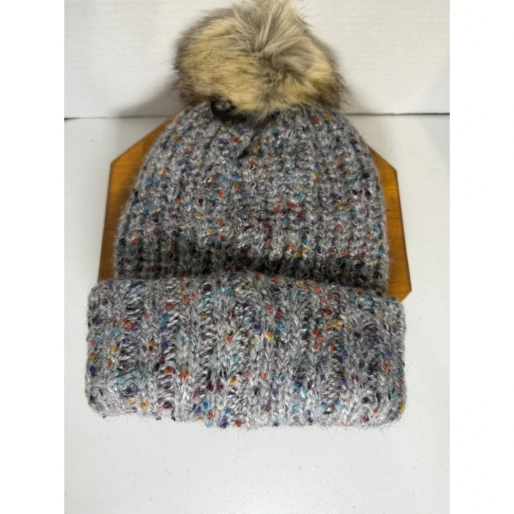 C.C Confetti Knit Beanie Hat Faux Fur Pom Pom Fuzzy Lined Gray One Size NWT